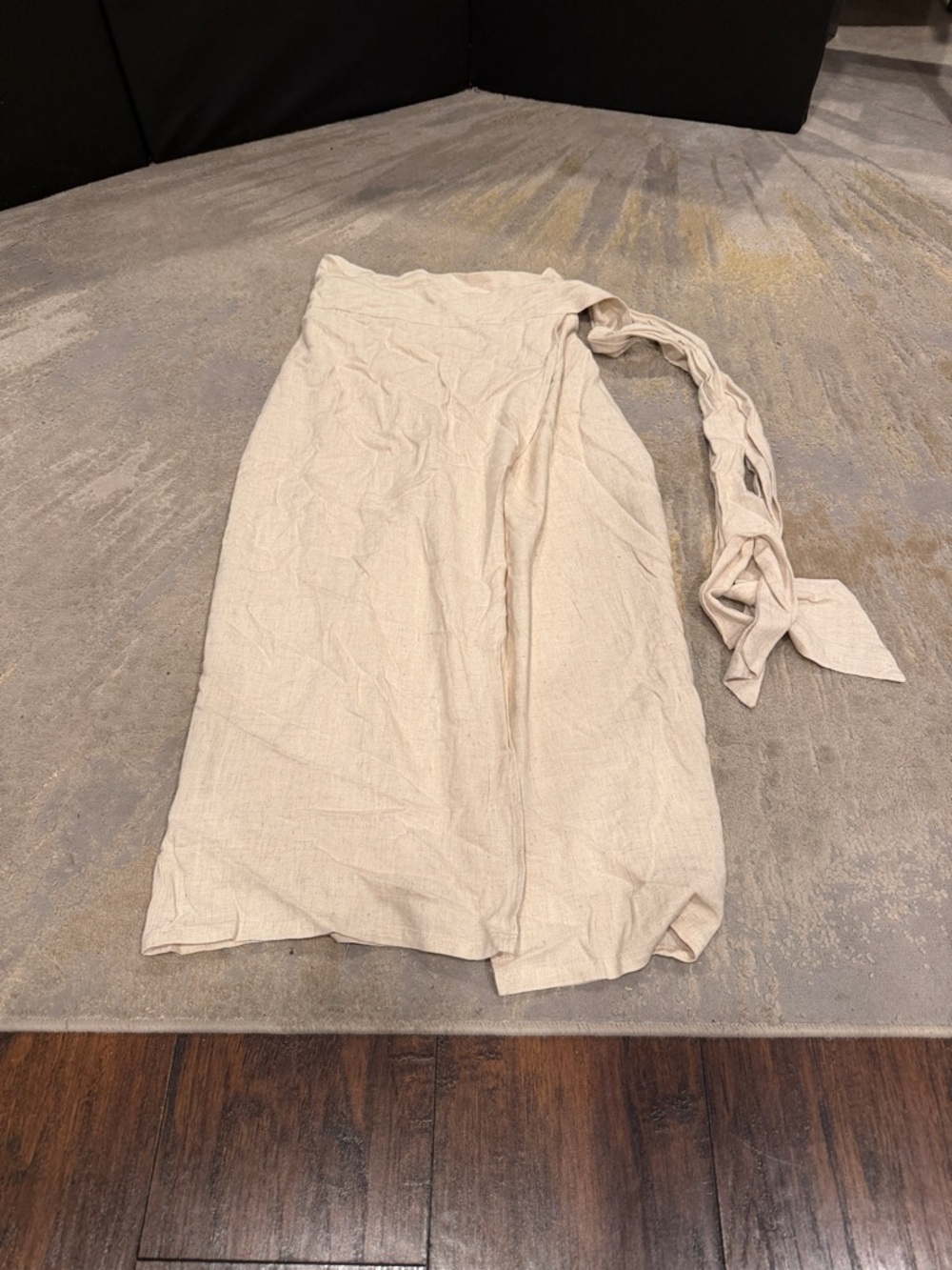 Lulu's Cream Wrap Maxi Skirt with‎ Side Tie size S new Rayon and linen blend